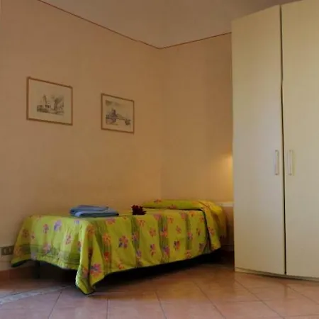 Apartament Three Bedrooms With Large Terrace Overlooking Rooftops Of Old Town Cefalù